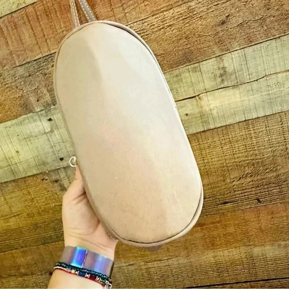 NWOT Camilla Crossbody Taupe Calfskin Made In Italy - Picture 9 of 15